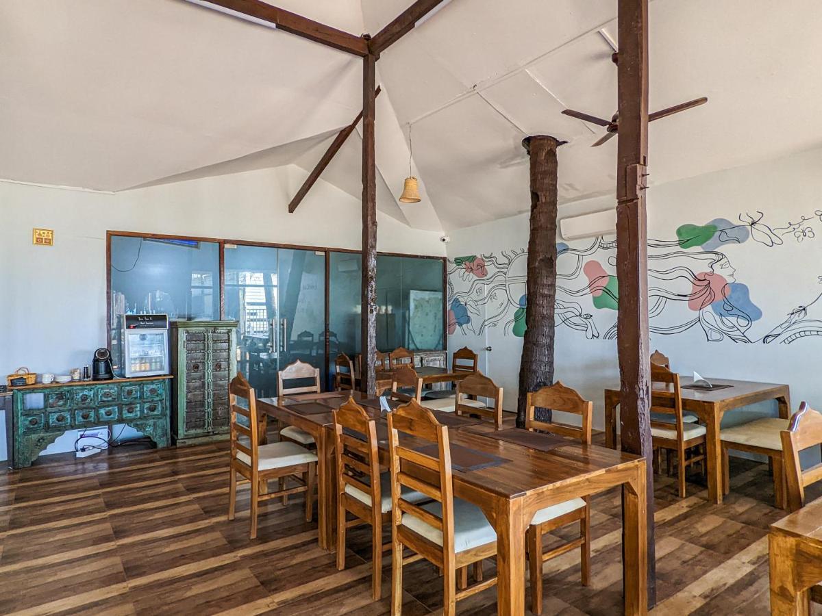De Soul Sante Morjim Goa Hotel Exterior foto