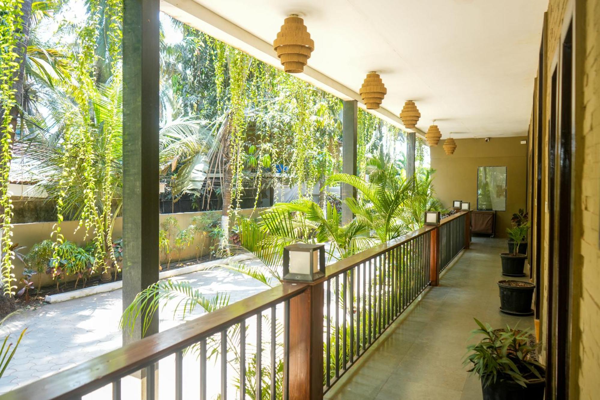 De Soul Sante Morjim Goa Hotel Exterior foto
