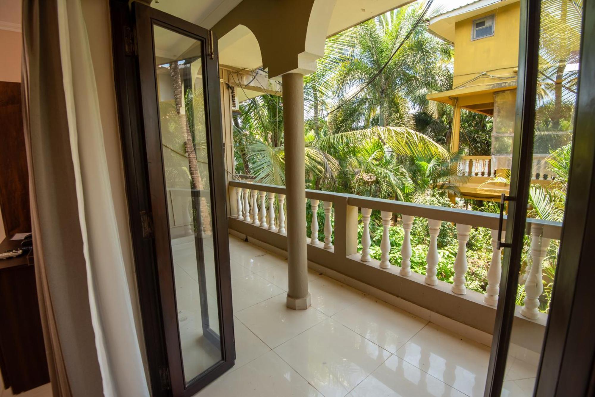 De Soul Sante Morjim Goa Hotel Exterior foto